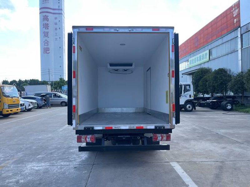 枝江短途拉货：物流行业的绿洲